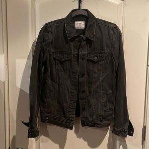 OLD NAVY BLACK DENIM JACKET SIZE SMALL- TALL